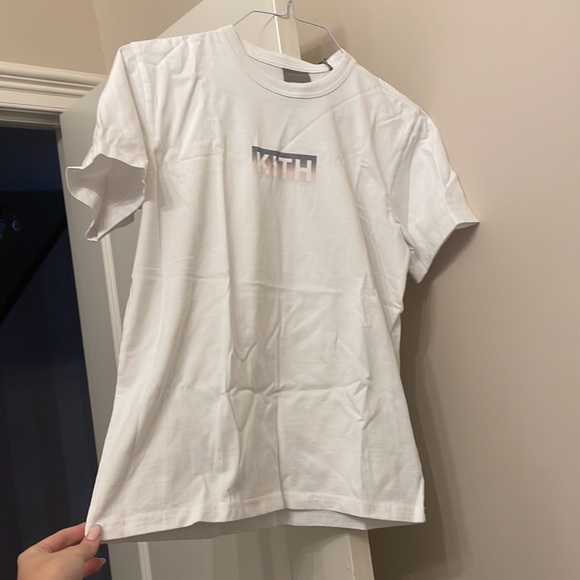 Kith Tshirt - Picture 4 of 5